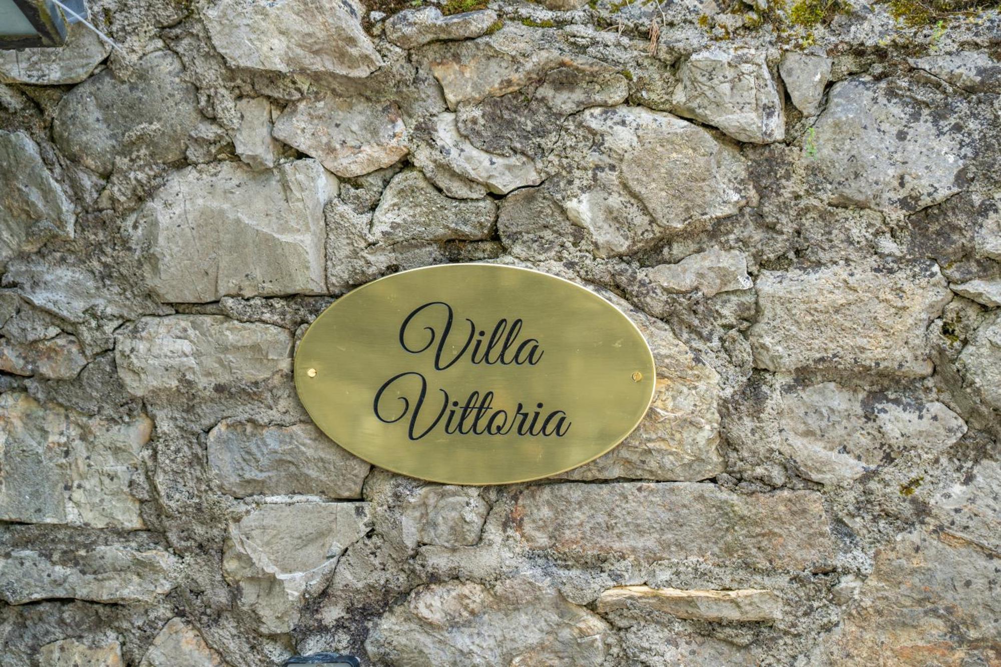 Villa Vittoria - Lusso Con Piscina, Tennis, Jacuzzi E Palestra Lucca Exteriör bild