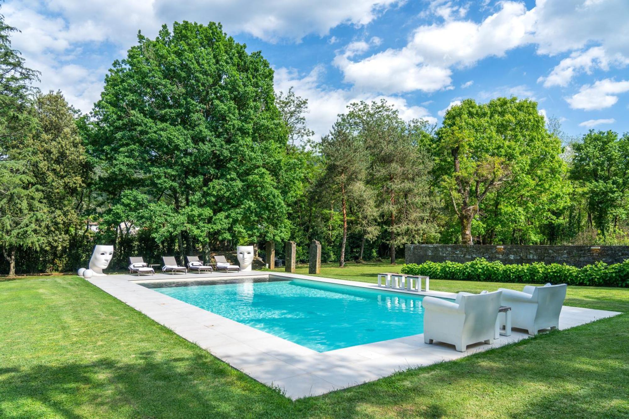 Villa Vittoria - Lusso Con Piscina, Tennis, Jacuzzi E Palestra Lucca Exteriör bild