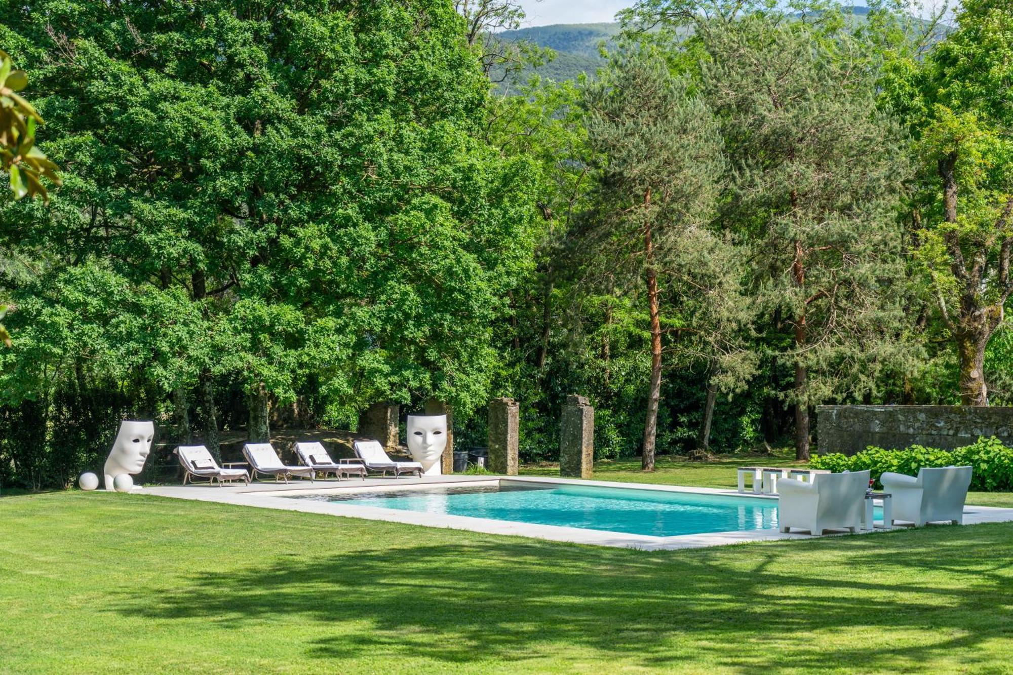 Villa Vittoria - Lusso Con Piscina, Tennis, Jacuzzi E Palestra Lucca Exteriör bild