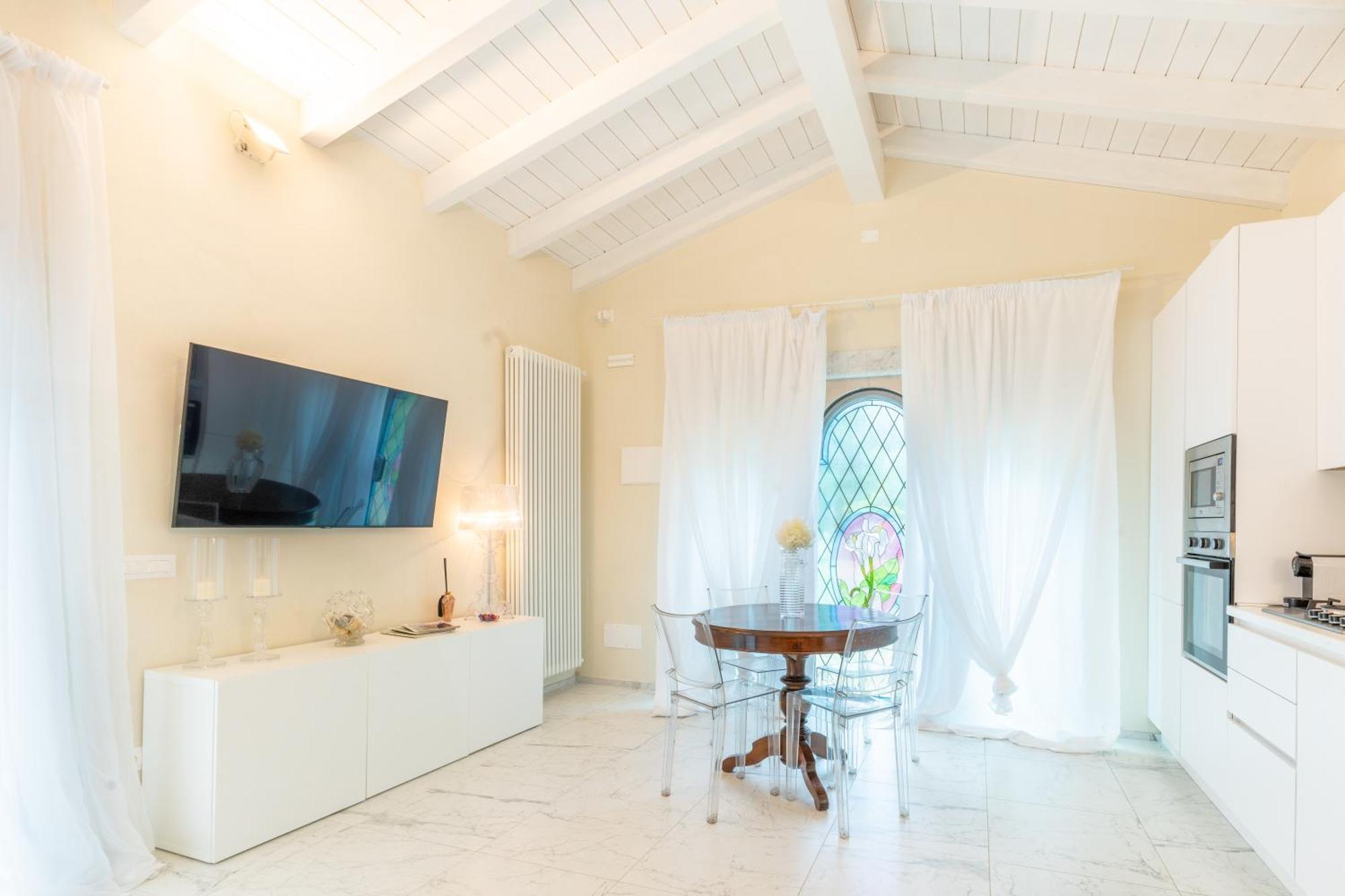 Villa Vittoria - Lusso Con Piscina, Tennis, Jacuzzi E Palestra Lucca Exteriör bild