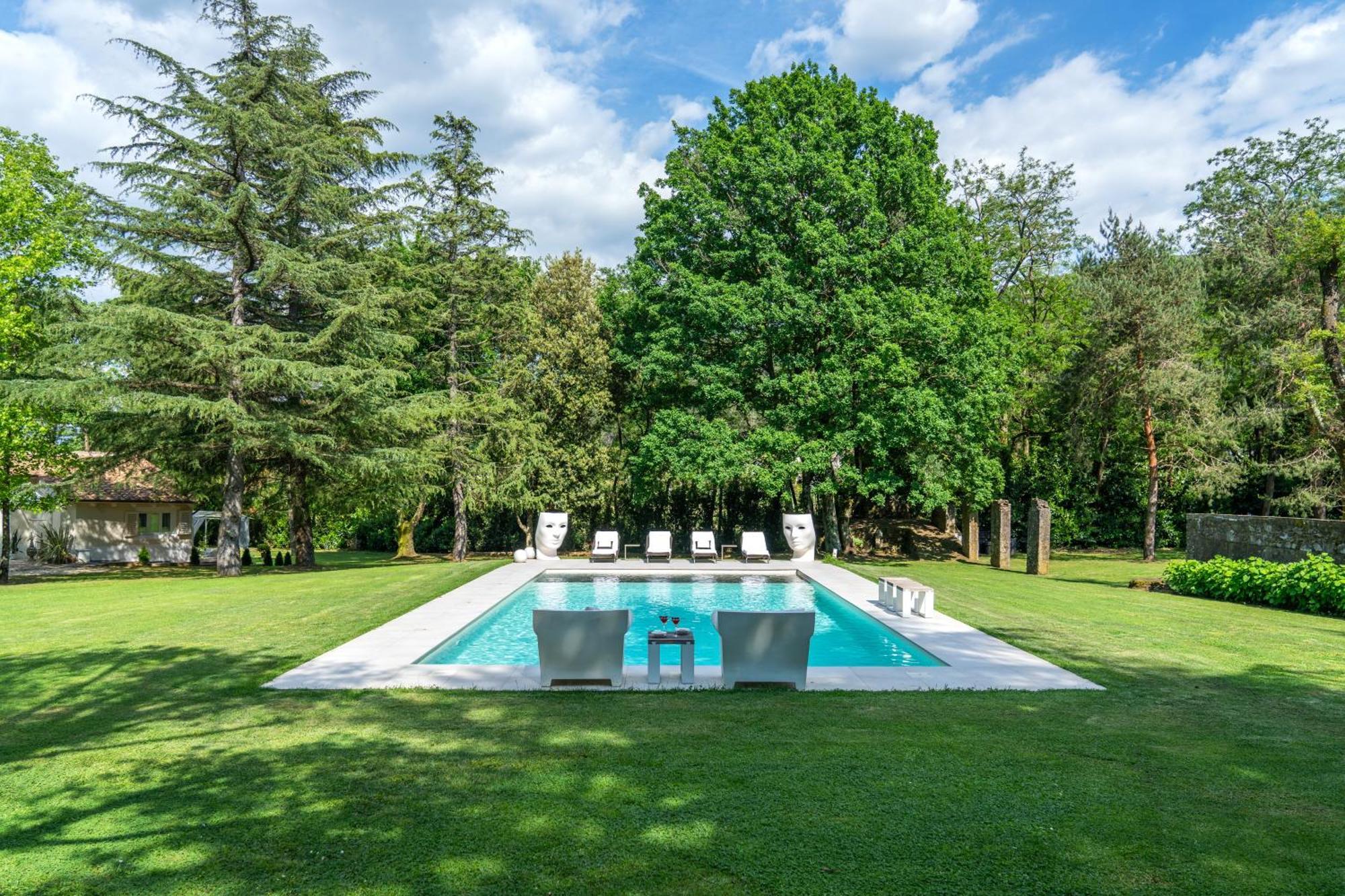 Villa Vittoria - Lusso Con Piscina, Tennis, Jacuzzi E Palestra Lucca Exteriör bild