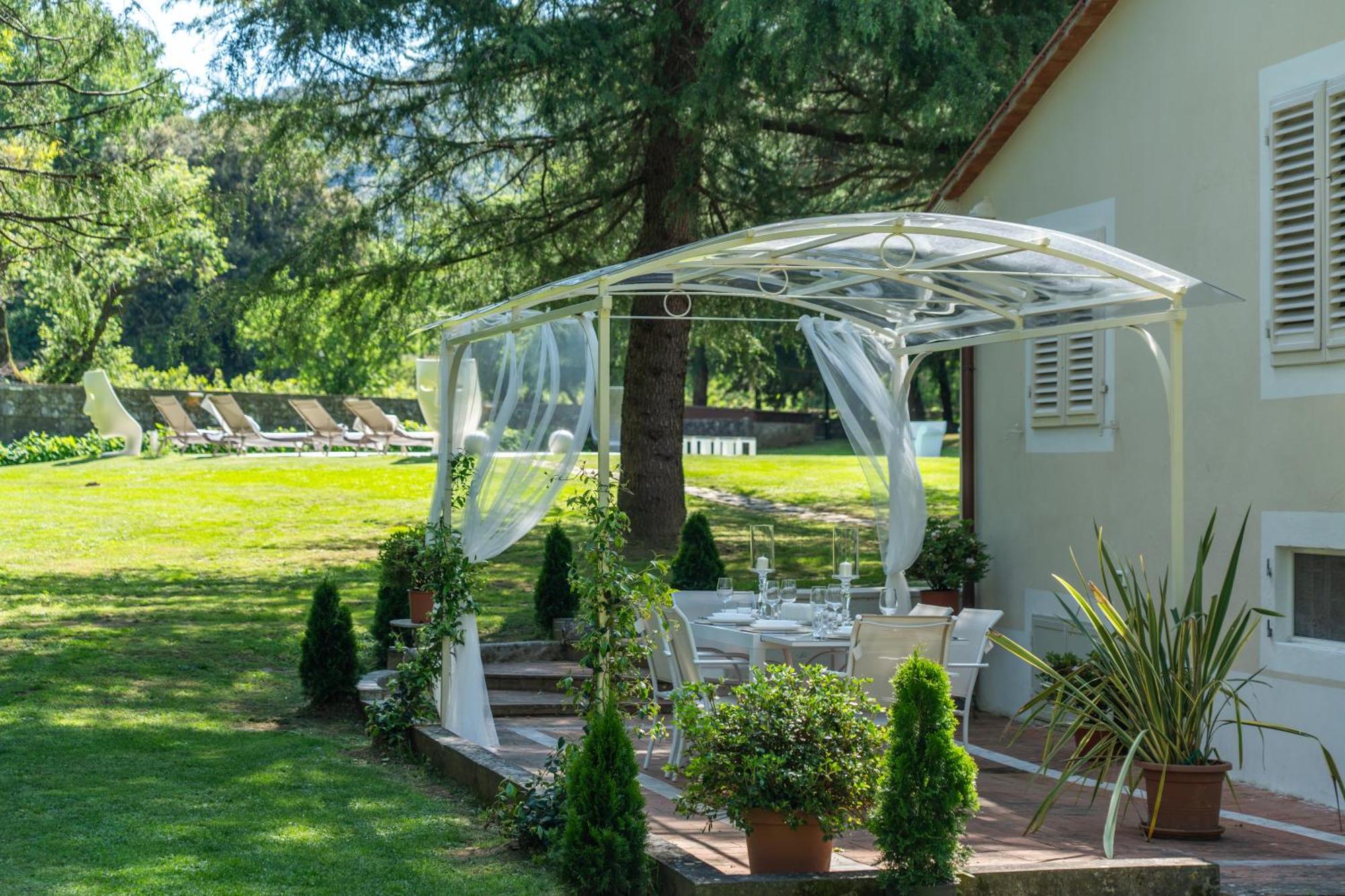 Villa Vittoria - Lusso Con Piscina, Tennis, Jacuzzi E Palestra Lucca Exteriör bild