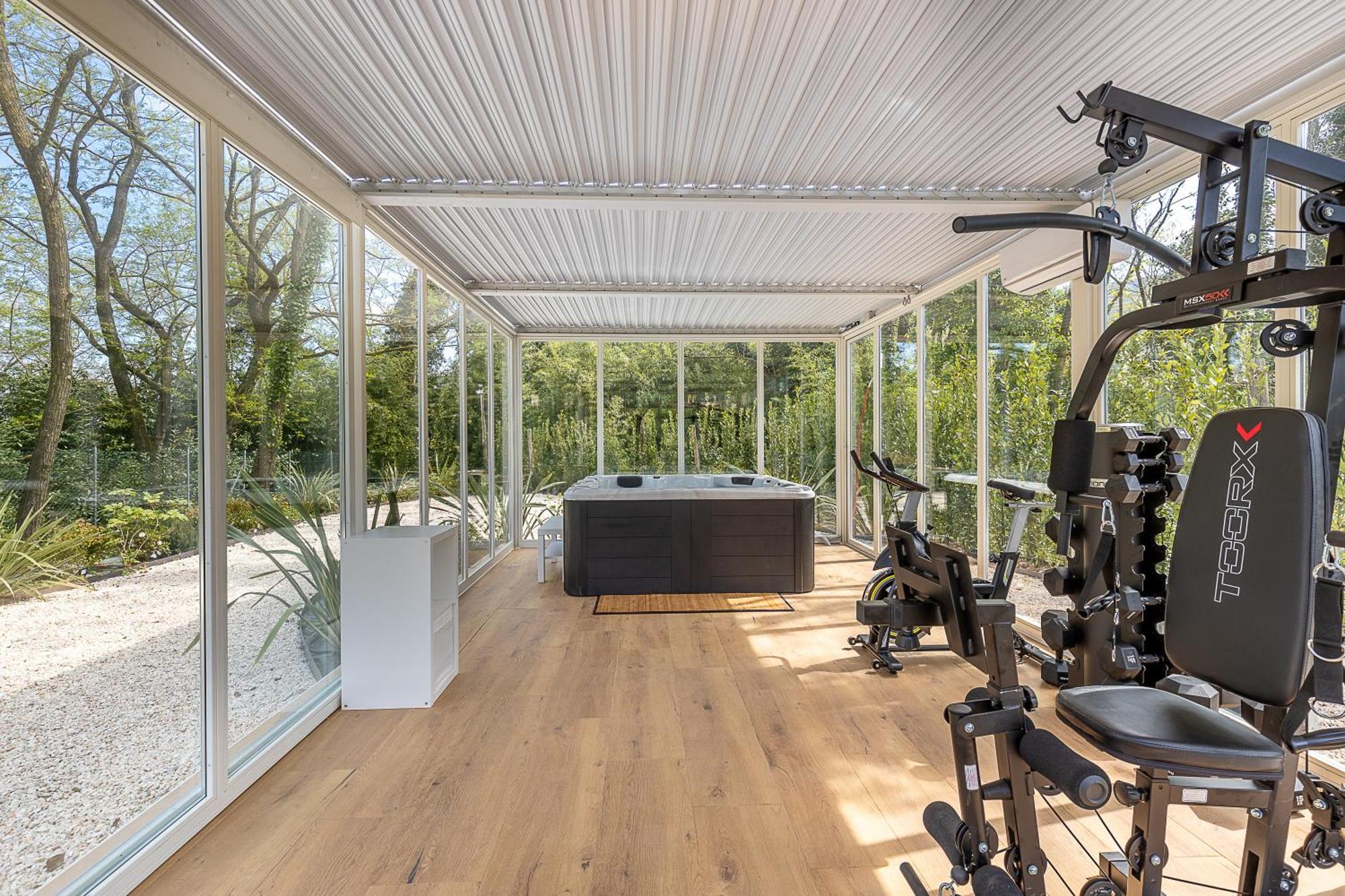 Villa Vittoria - Lusso Con Piscina, Tennis, Jacuzzi E Palestra Lucca Exteriör bild