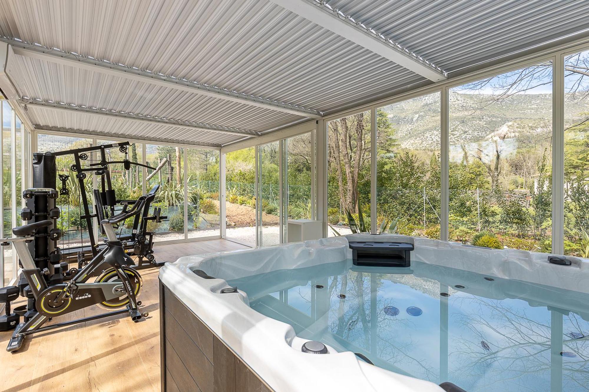 Villa Vittoria - Lusso Con Piscina, Tennis, Jacuzzi E Palestra Lucca Exteriör bild